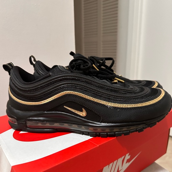 New Air Max 97 Black and Gold Size 13 - Picture 2 of 5